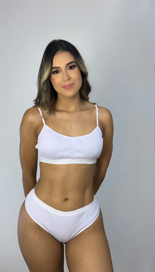 Conjunto Deportivo | Blanco y Negro
