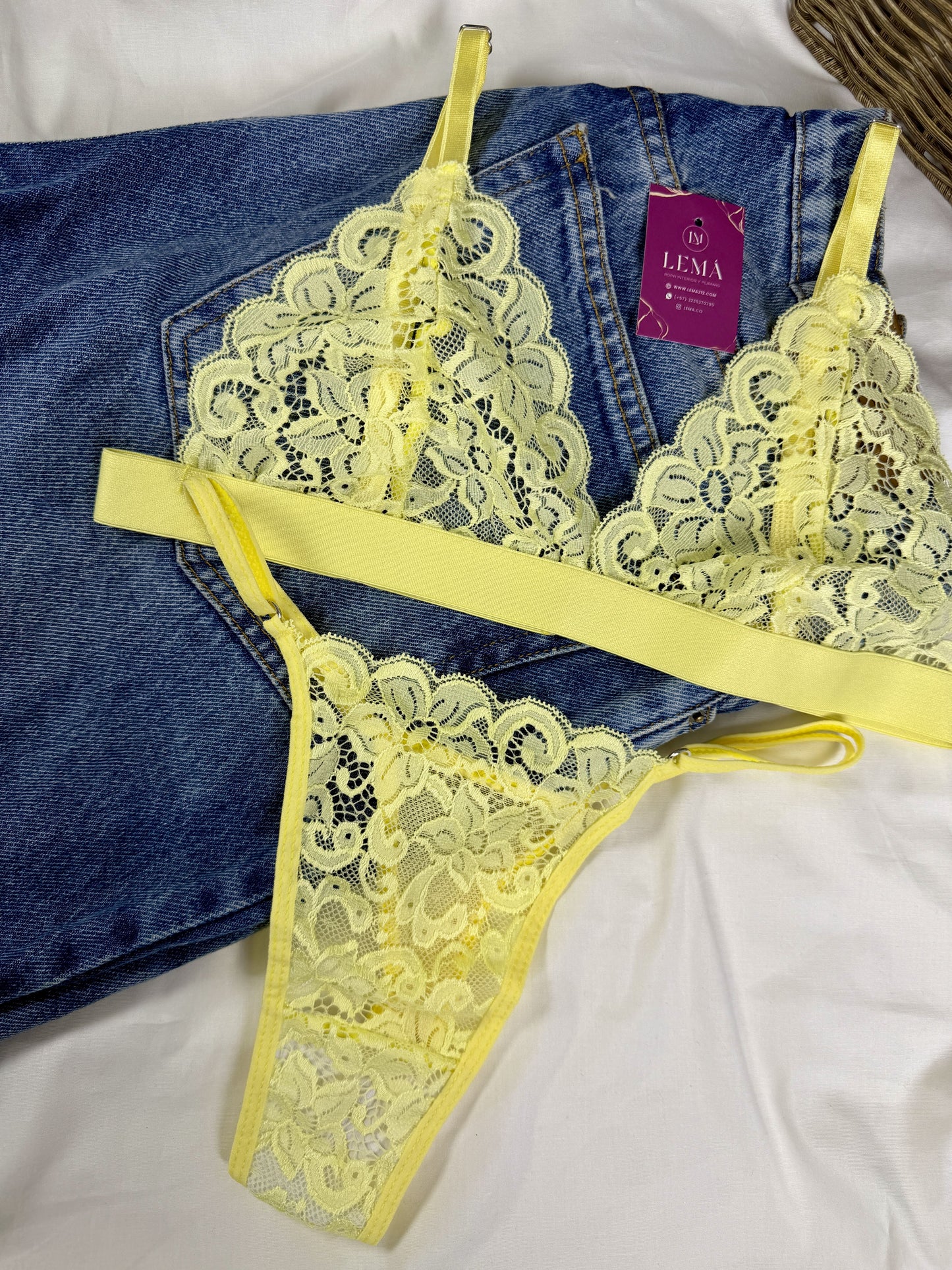 CONJUNTO LENCERIA EN ENCAJE | HILO AMARILLO 663