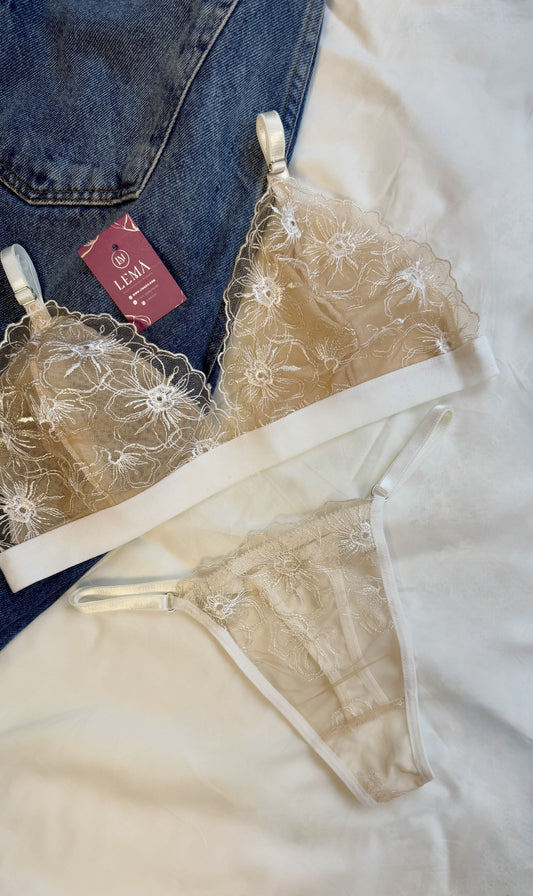 CONJUNTO BORDADO | DORADO CON FLORES