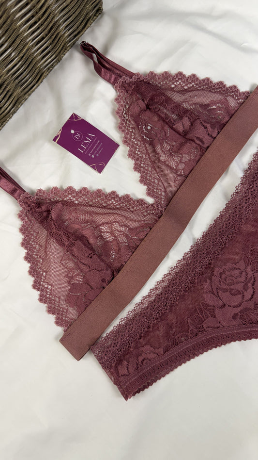 CONJUNTO LENCERIA EN ENCAJE | ROSA OSCURO 661