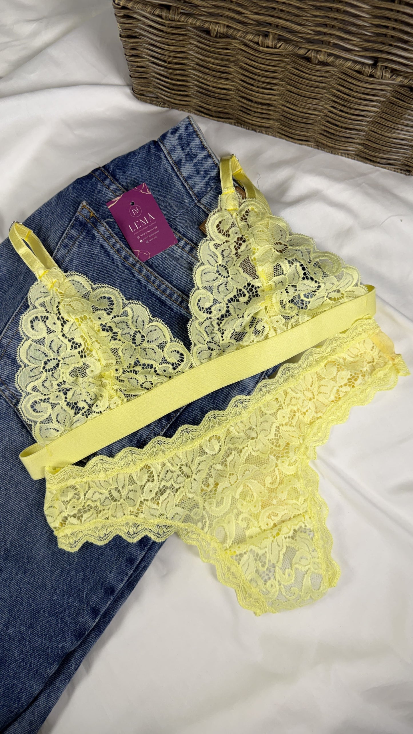 CONJUNTO LENCERIA EN ENCAJE | AMARILLO 667