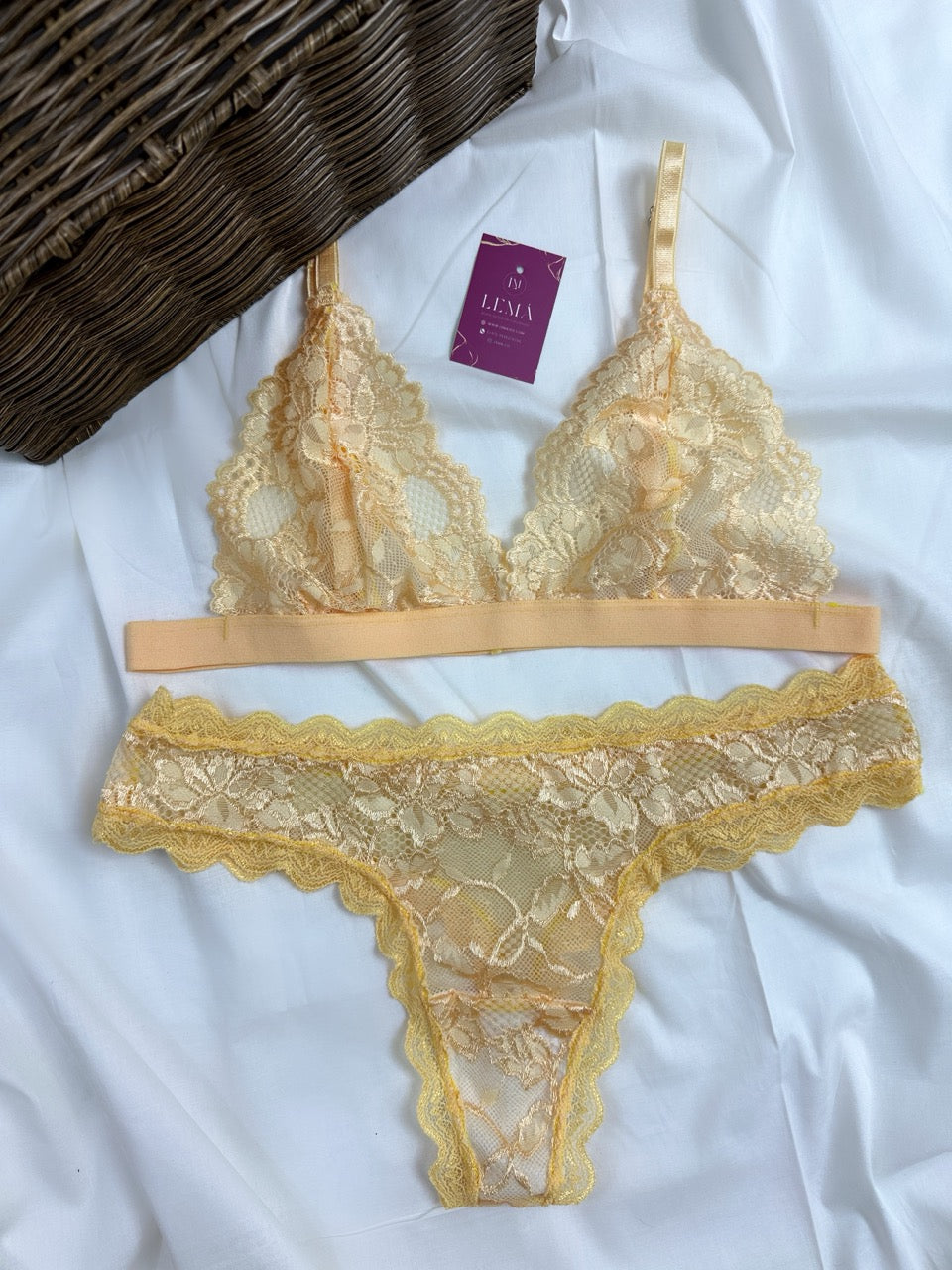 Conjunto Básico Lencería Amarillo